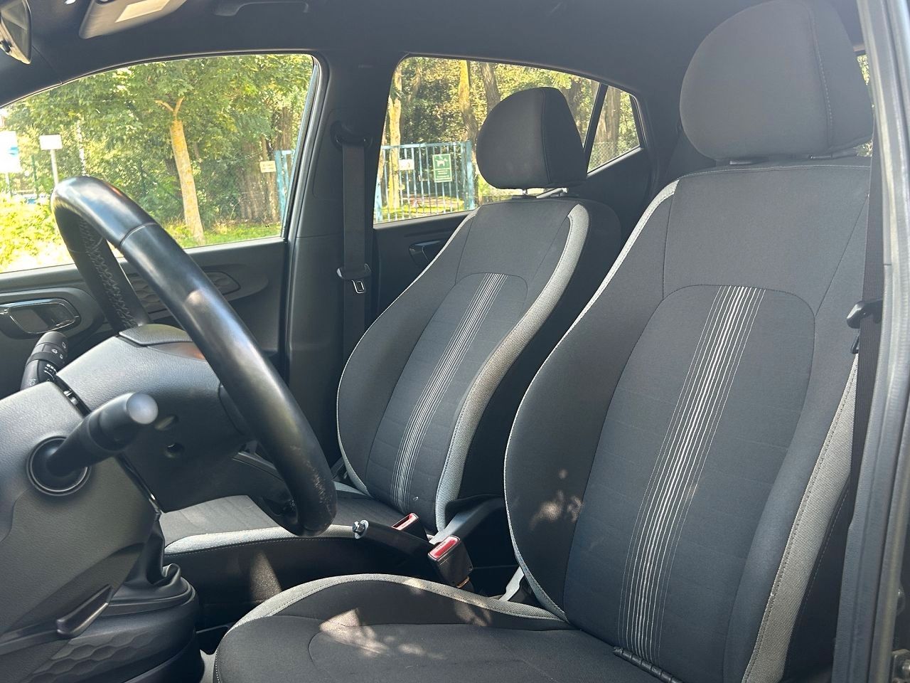 Fahrzeugabbildung Hyundai i10 1.0 Connect & Go *Navi*Klima*CarPlay*Kamera*