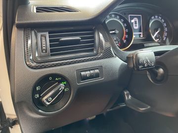 Skoda Rapid Spaceback Monte Carlo 1.6 TDI*XENON*NAVI*