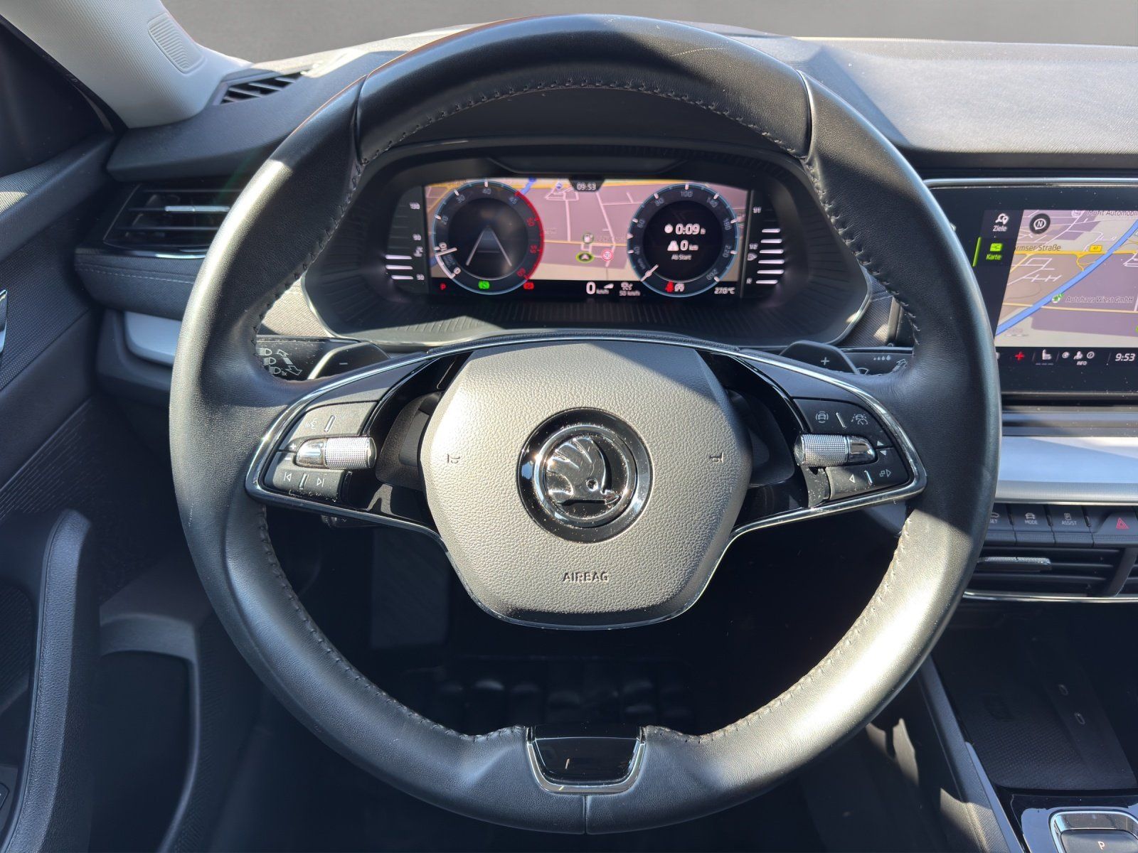 Fahrzeugabbildung SKODA Octavia Combi 2.0 TDI DSG Style/ACC/HUD/VIRTUAL/