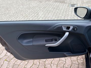 Bild 5 Ford Fiesta 3trg Champions Edition +KLIMA+AUX+SHZ+BT+