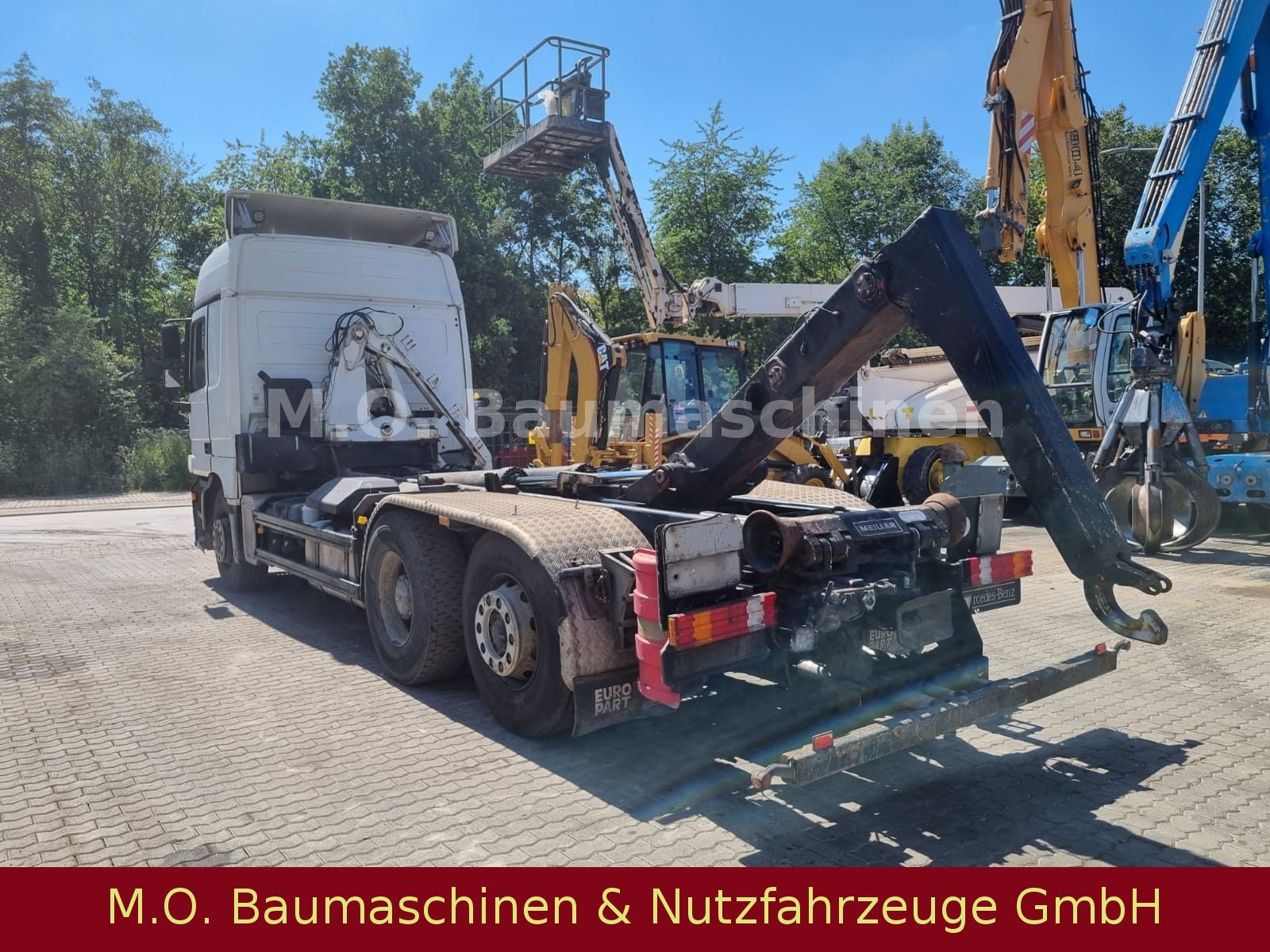 Fahrzeugabbildung Mercedes-Benz Actros 2540 / 6X2 / Fernverkehr