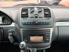 MERCEDES-BENZ Viano 3.0 CDI Trend Edition Kompakt*Sitzh.*AHK