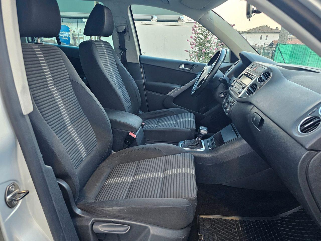 Volkswagen Tiguan 2009 — photo 12