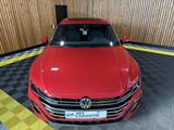 Volkswagen Arteon 1.4 eHybrid SB. R-Line *Navi*IQ*Kam*Pano* - mit Hybrid-Antrieb: Rot, Kombi