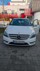 Mercedes-Benz Mercedes B200 - Mercedes-Benz B 200 Gebrauchtwagen in München