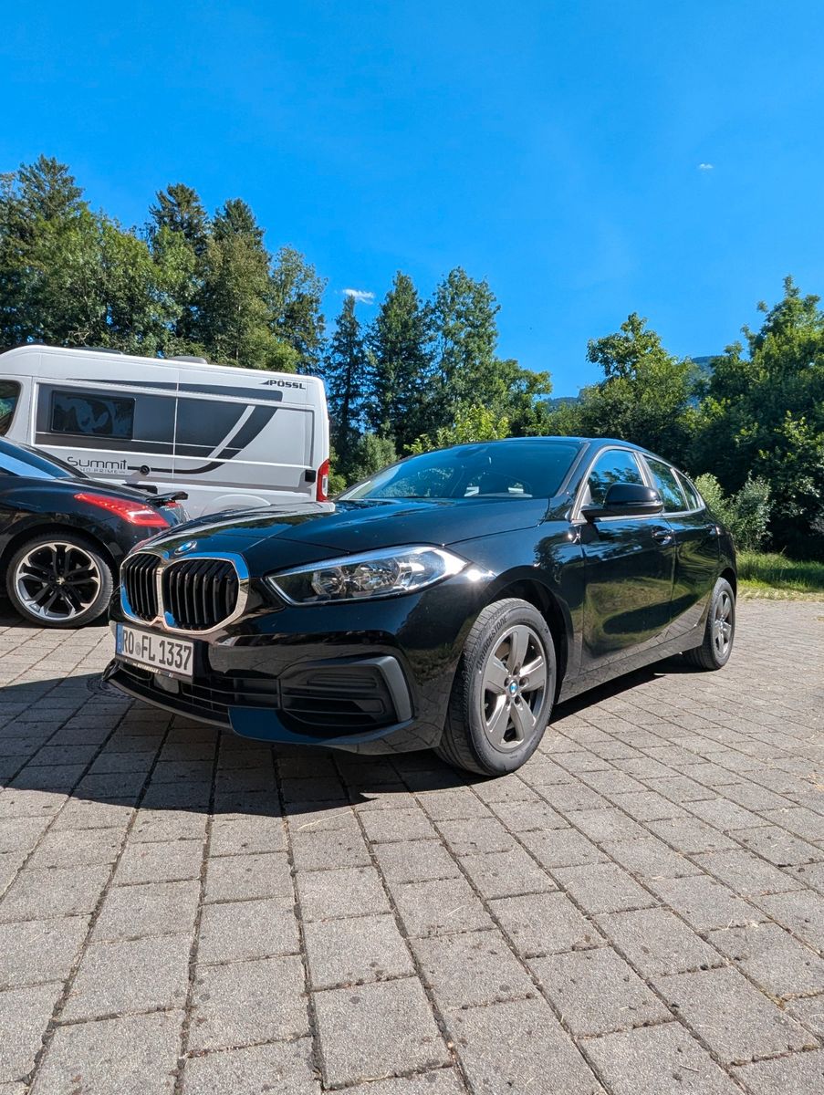 BMW 118i Advantage und Komfort Paket