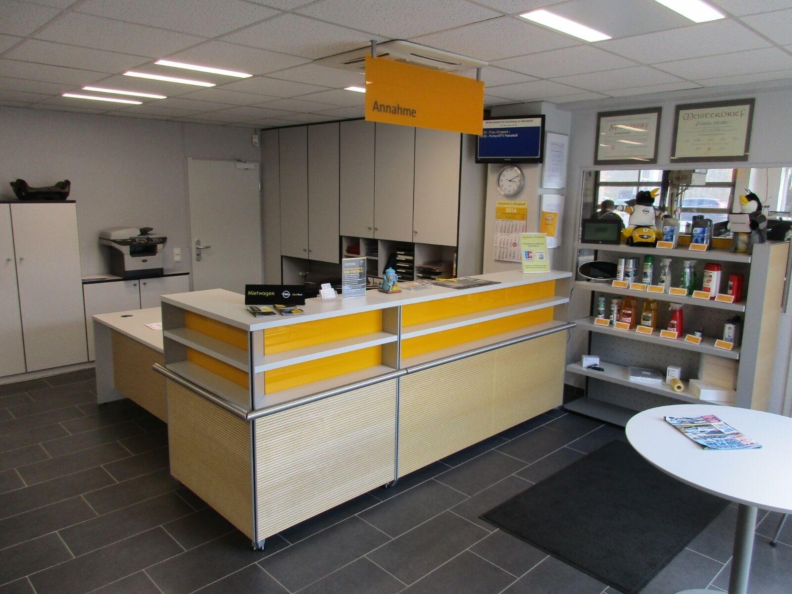 showroom-image-main