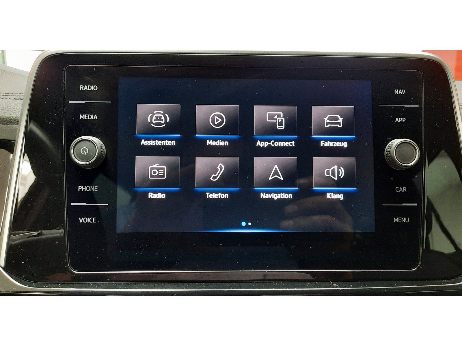 Fahrzeugabbildung Volkswagen T-Roc R-Line TSI DSG *AHK*Cam*Navi*LED*PDC*ACC*