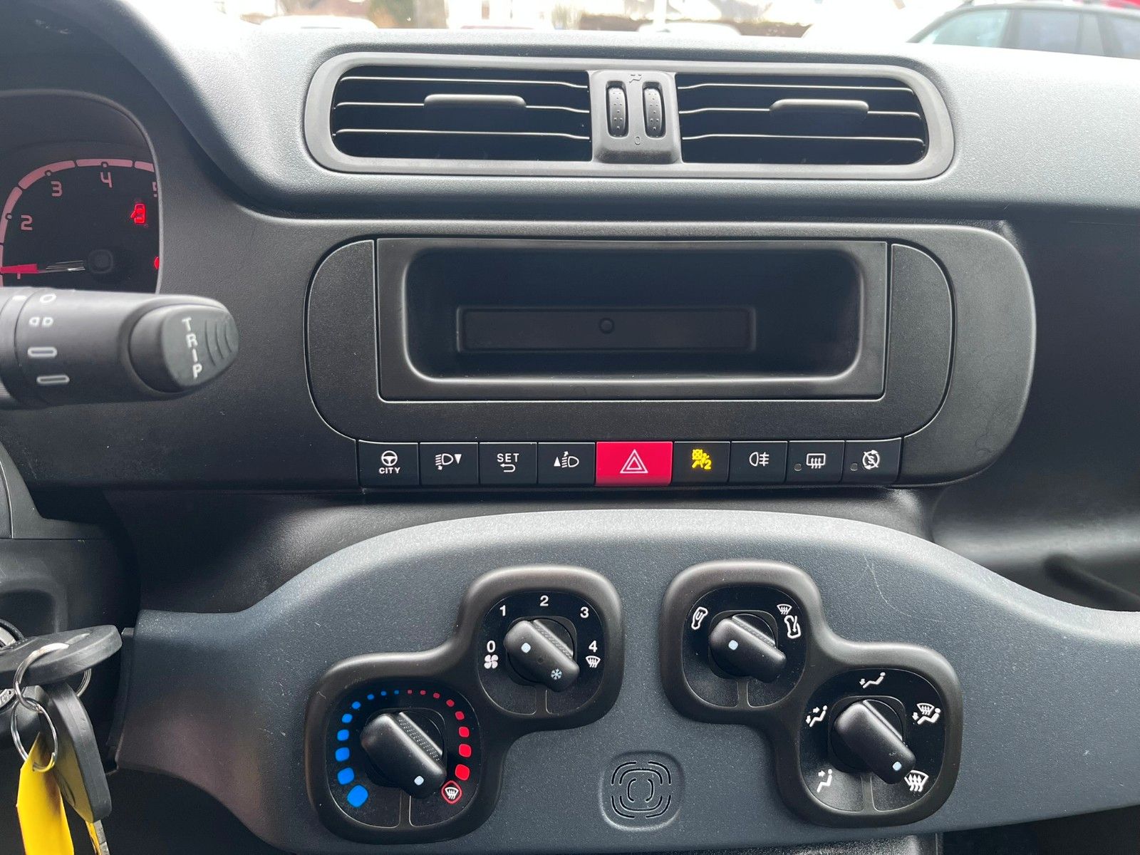 Fahrzeugabbildung Fiat Panda Base