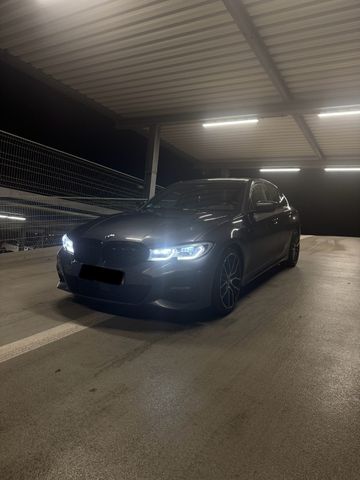 BMW 320d M-Paket | Laserlicht, HuD, 360Kamera, H&K