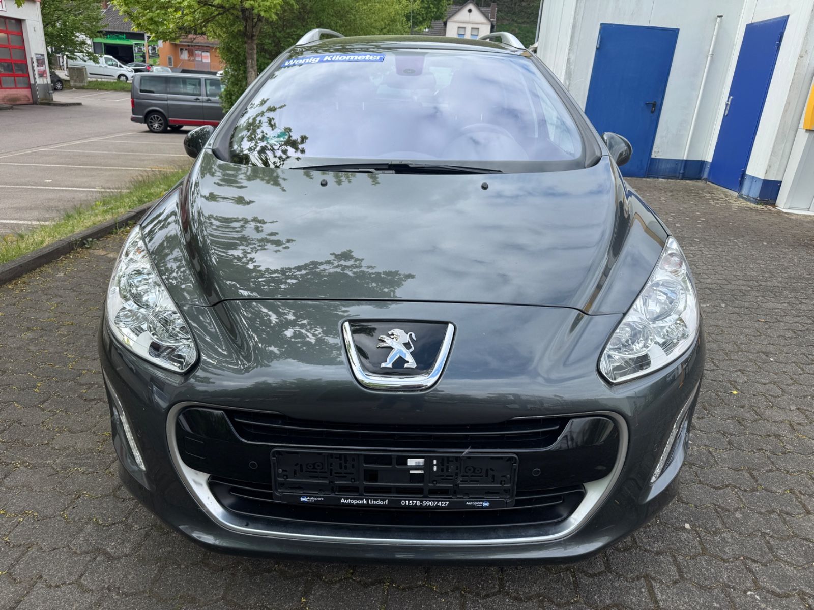 Fahrzeugabbildung Peugeot 308 SW Panorama+Klima+Bluetooth