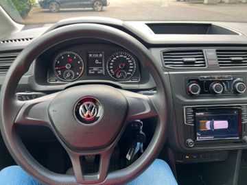 Volkswagen Caddy - 10
