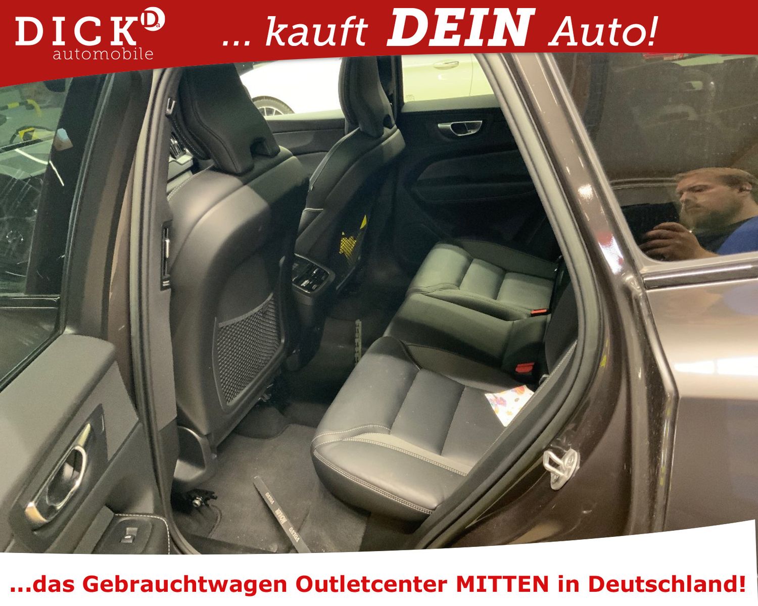Fahrzeugabbildung Volvo XC60 B5 AWD AT8 Ultimate Dark LED/ACC/HUD/H&K/22
