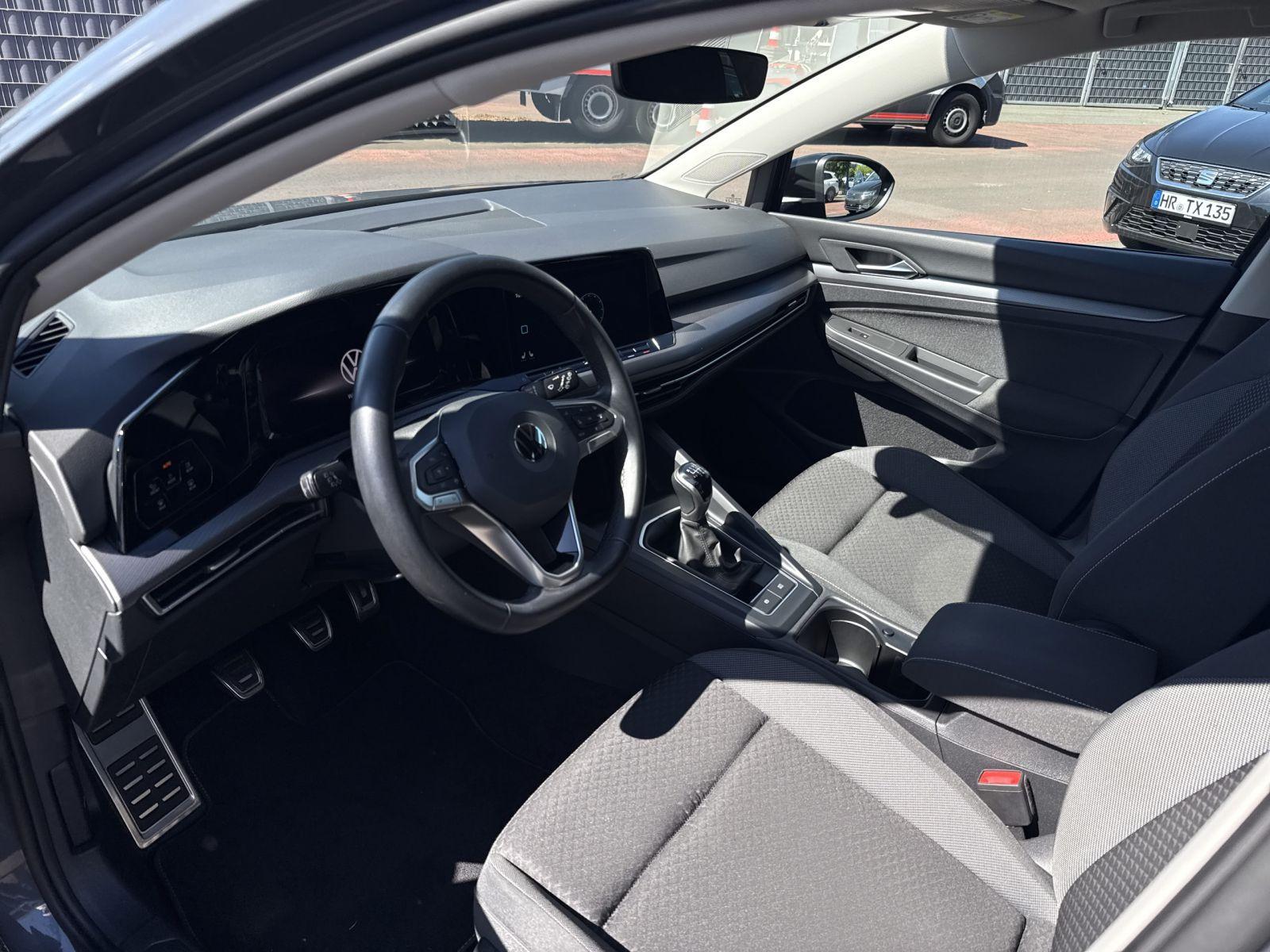 Volkswagen Golf VIII 1.0 TSI Active Navi LED AHK Sitzeizung, миниатюра 9