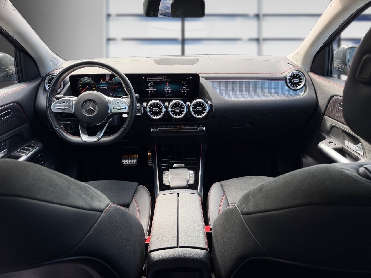 Fahrzeugabbildung Mercedes-Benz EQA 250+ BONUS+AMG+BURM+NIGHT+CARPL+LED+KAMERA+