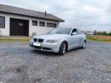 BMW 530i A - - BMW 530 aus 2004: 530i
