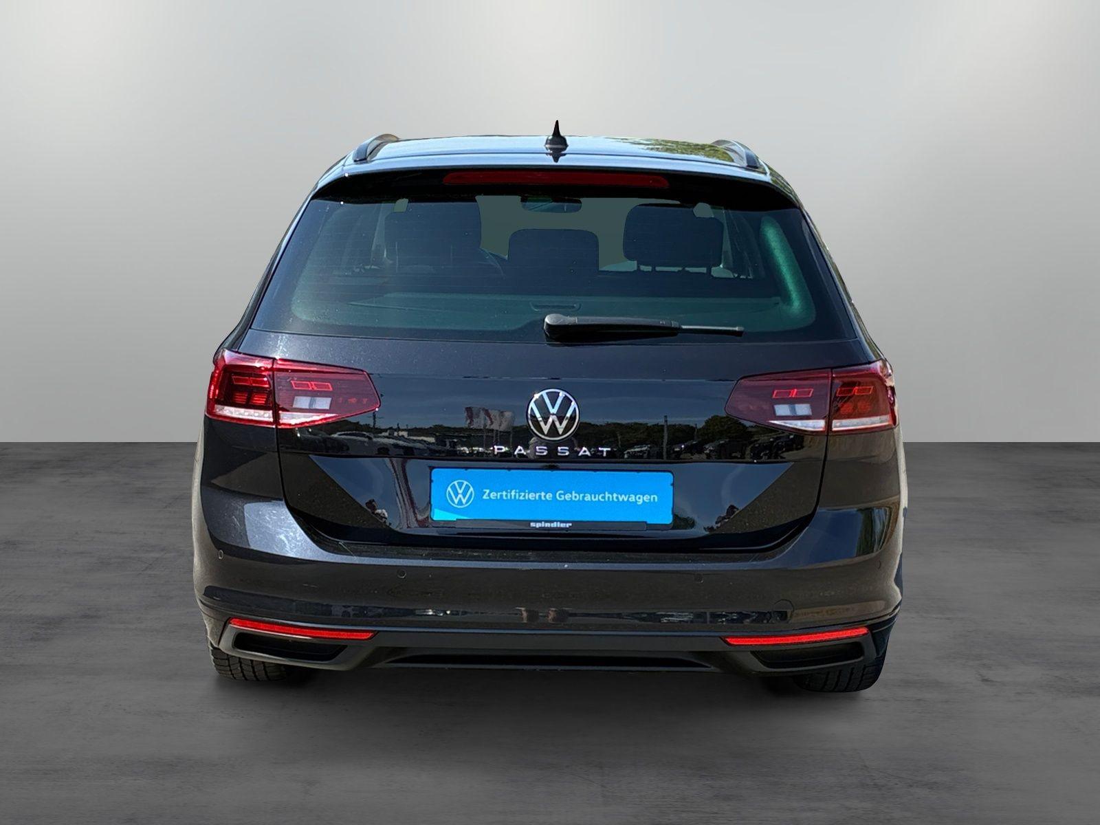 Volkswagen Passat Variant Business 1.5 TSI DSG / Navi, AHK