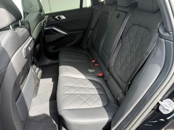 BMW X6 - 12