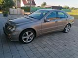 Mercedes-Benz C 350 AVANTGARDE - gebrauchte Mercedes-Benz C 350 aus dem Jahr 2005