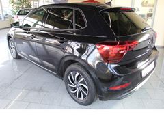 Fahrzeugabbildung Volkswagen Polo Life,Top-Ausstattung, Top-Zustand