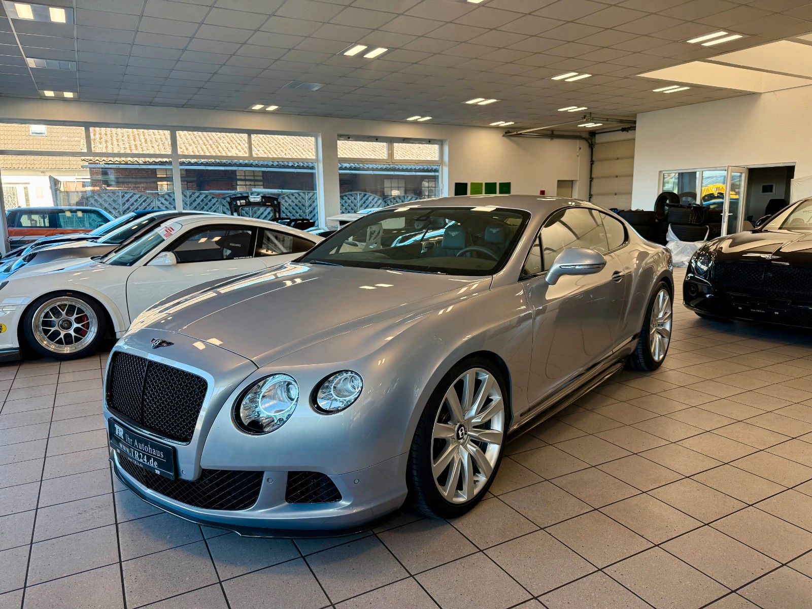 Fahrzeugabbildung Bentley Continental GT W12 Speed Carbon/Keramik/Massage