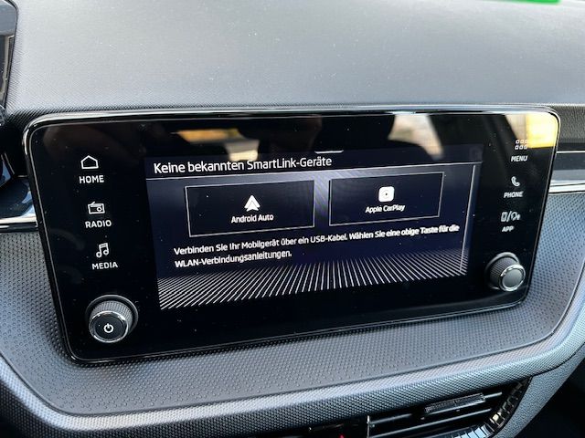 Fabia Essence PDC;CARPLAY;FSE;LED