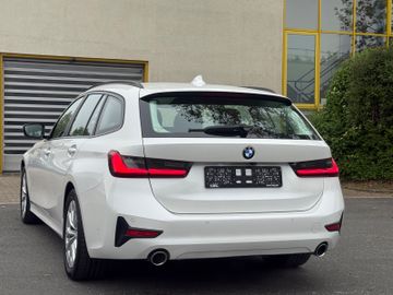 BMW 320 - 5