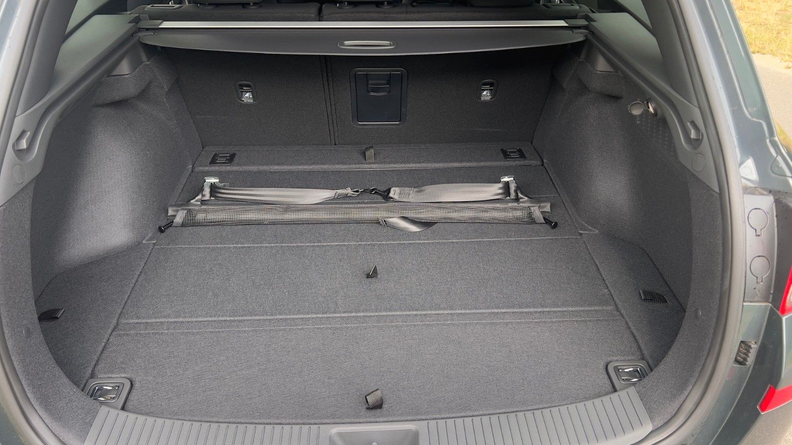 Fahrzeugabbildung Hyundai i30 1.0 T-GDI Advantage *Plus-Pkt*Navi*RFKamera*