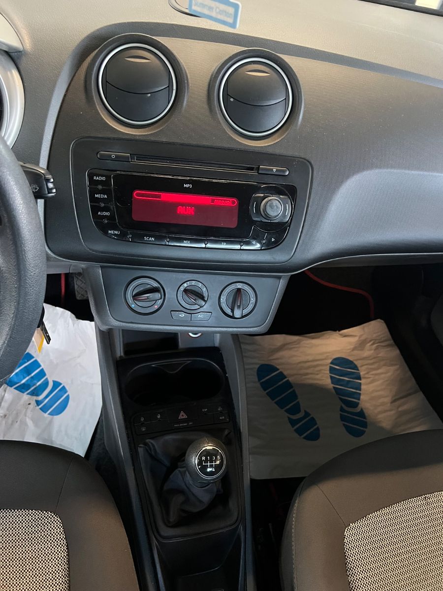 Fahrzeugabbildung SEAT Ibiza SC 1.4 Stylance / Style