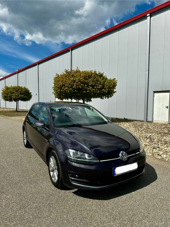 Image of Volkswagen Golf