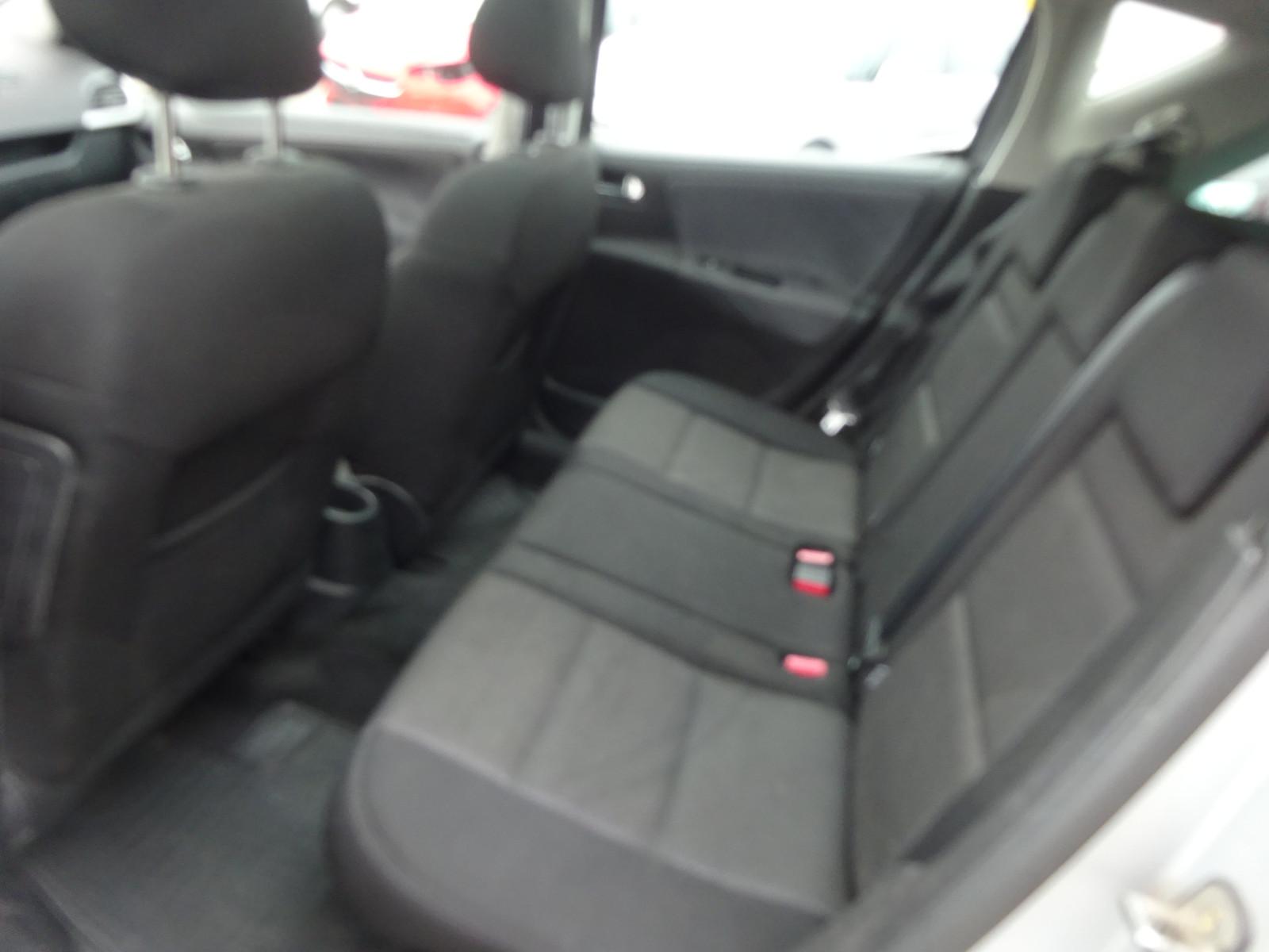 Peugeot 207 2008 — photo 8