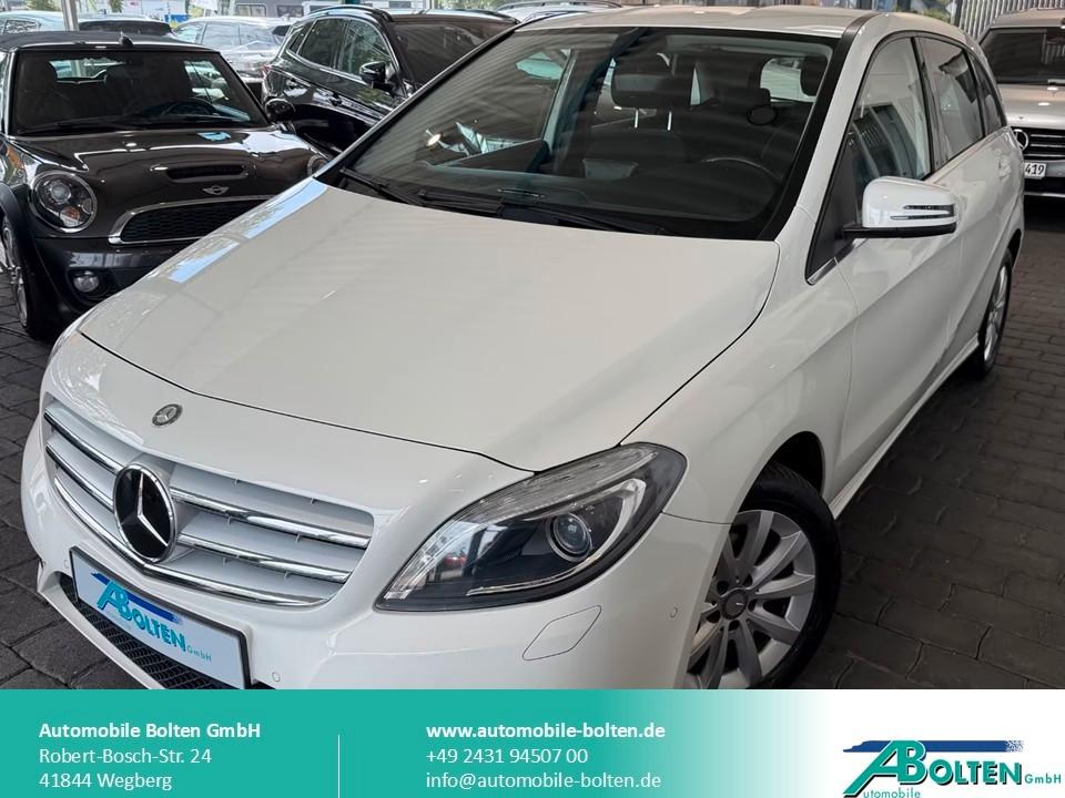 Mercedes-Benz B 180 Autom. BE Navi-PTS-Xenon-2.Hand-SCHECKHEFT