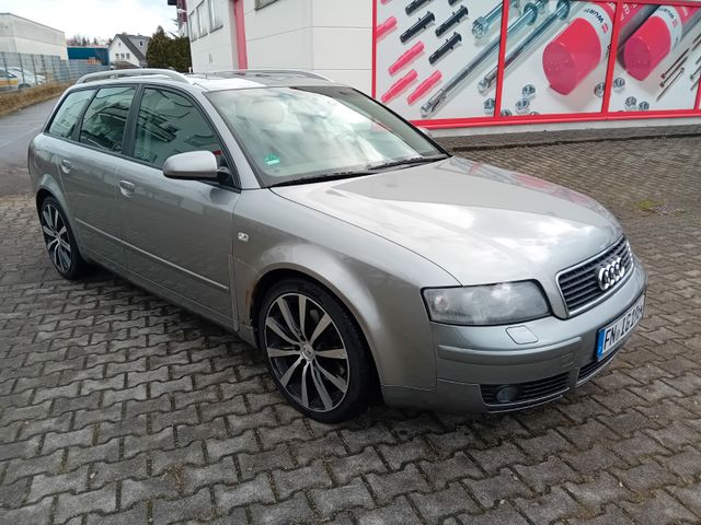 Audi A4 Avant 2.5 TDI  "Tüv 01/2026"