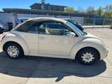 Volkswagen Beetle 1.4 Cabriolet - Volkswagen New Beetle: Beige