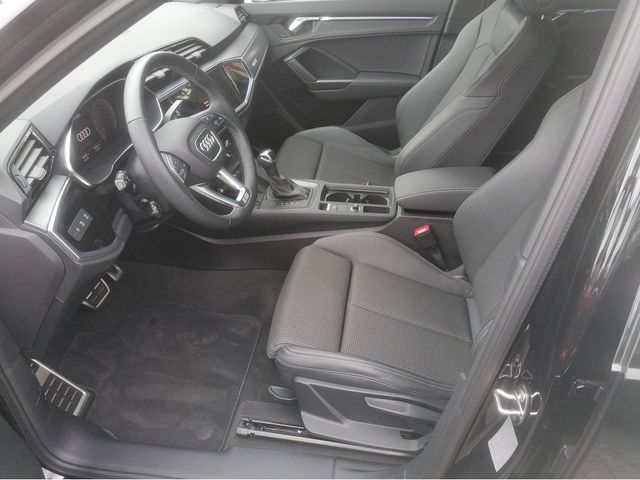 Q3 35 TFSI S line KLIMA PDC SHZ NAVI AHK ACC LED