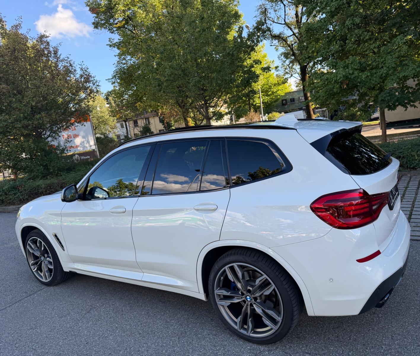 BMW X3 M40 M40d AT -*PANO*STANDHZ*SITZBELÜFTUNG*