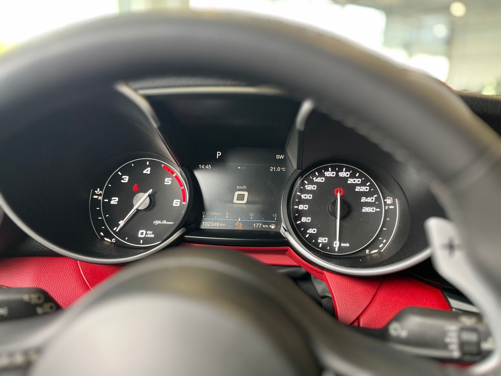 Fahrzeugabbildung Alfa Romeo Giulia Super H/K LEDER XEN NAV ACC RFK ALU