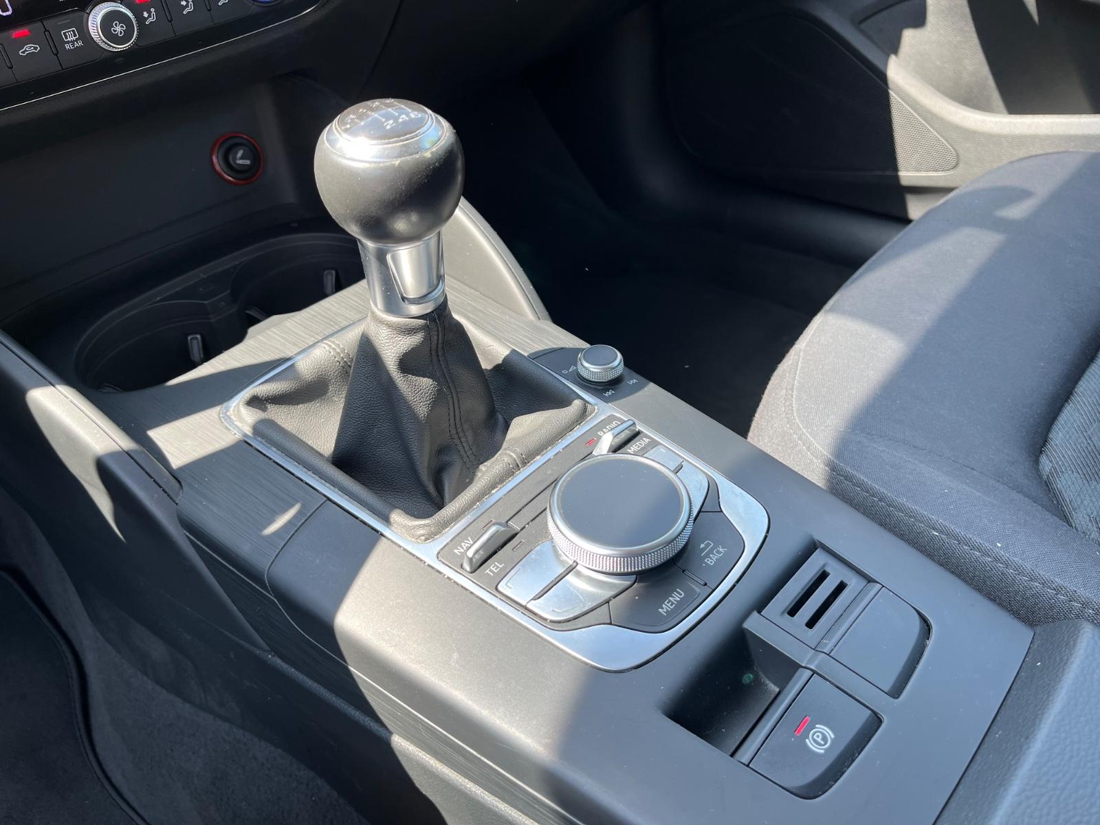 Audi A3 attraction*Garantie