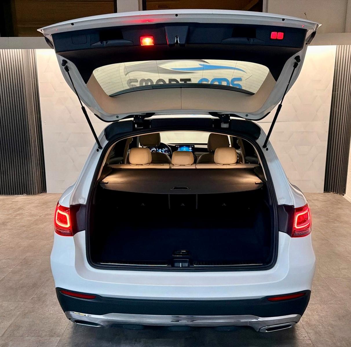 Mercedes-Benz GLC 300*4Matic*Autom.*Leder*Pano*Burmester*LED*
