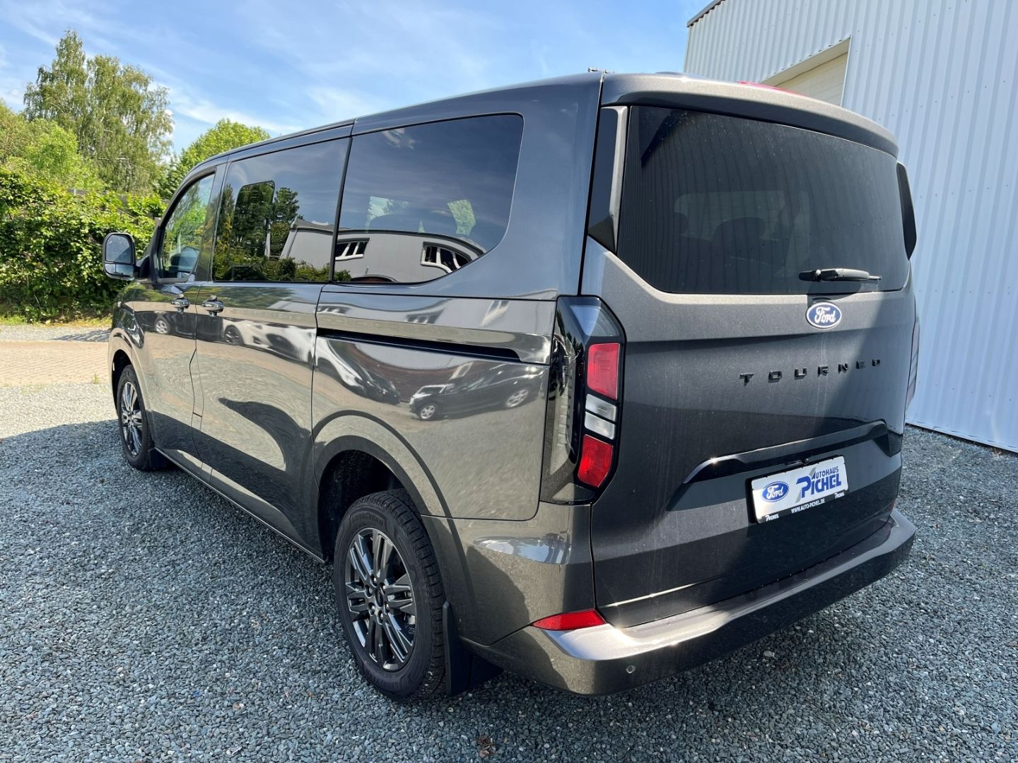 Ford Tourneo Custom - Bild 3