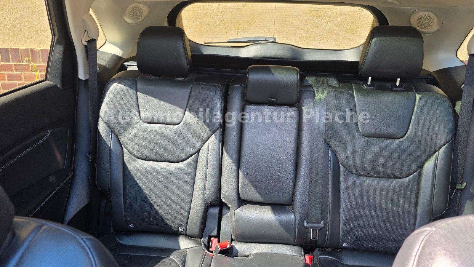 Ford Edge Titanium 4x4 *Matrix/Kühlung/Standhzg/AHK*