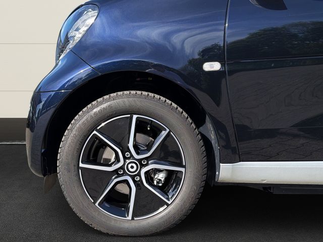 Smart fortwo coupe electric drive EQ passion+SZH+Pano