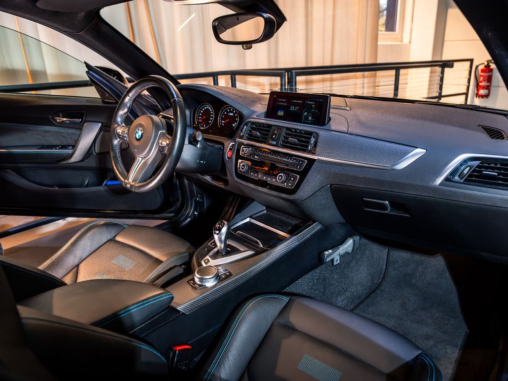 BMW M2 2019