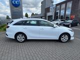 Kia cee'd Sportswagon 1.6 CRDI Vision Komfort Paket - Kia Jahreswagen mit Diesel-Antrieb