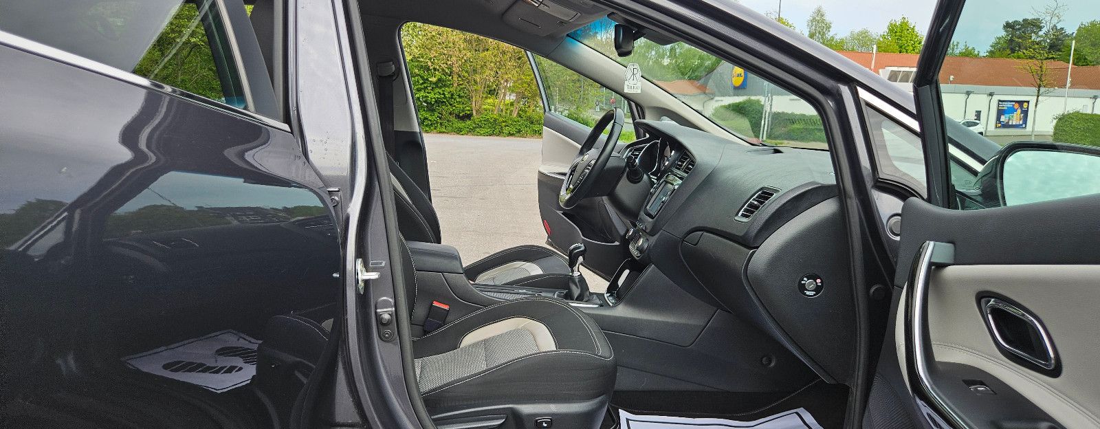 KIA cee'd / Ceed Spirit Kamera - Navi - SHZ - LHZ