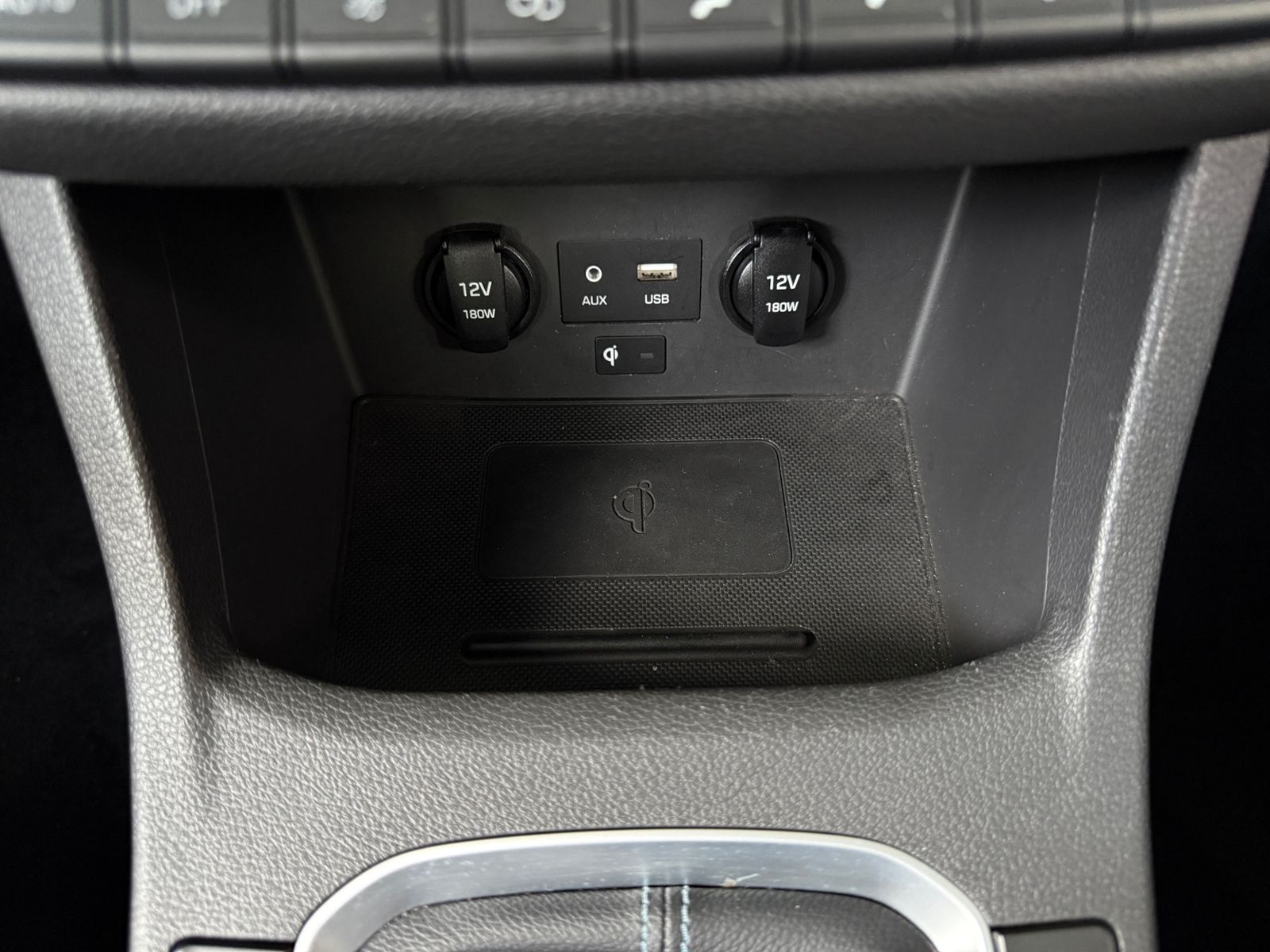 Fahrzeugabbildung Hyundai i30 N Performance KOMFORT LED NAV SHZ RFK 19"