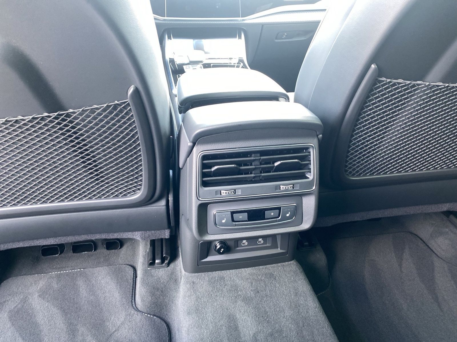Audi Q8 - Bild 17