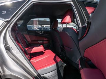 Lexus NX 450h - 10