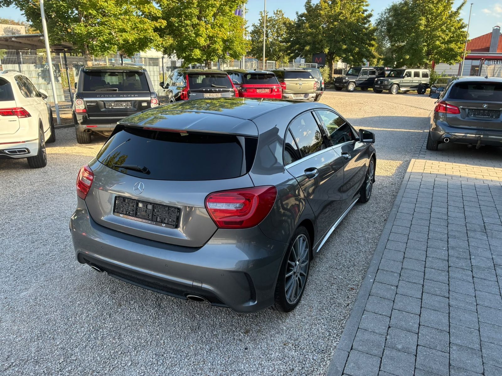 MERCEDES-BENZ A 200 A 200 AMG Line*Panorama*Carbon Interieur*, Ansicht 6