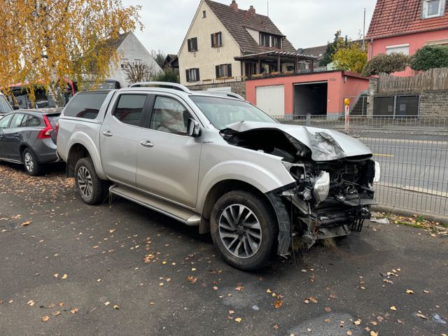 Nissan Navara NP300 Tekna Double Cab 4x4